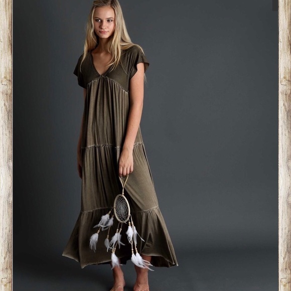 Khaki Brown Short Sleeve Tiered Maxi Dress! - Picture 3 of 3